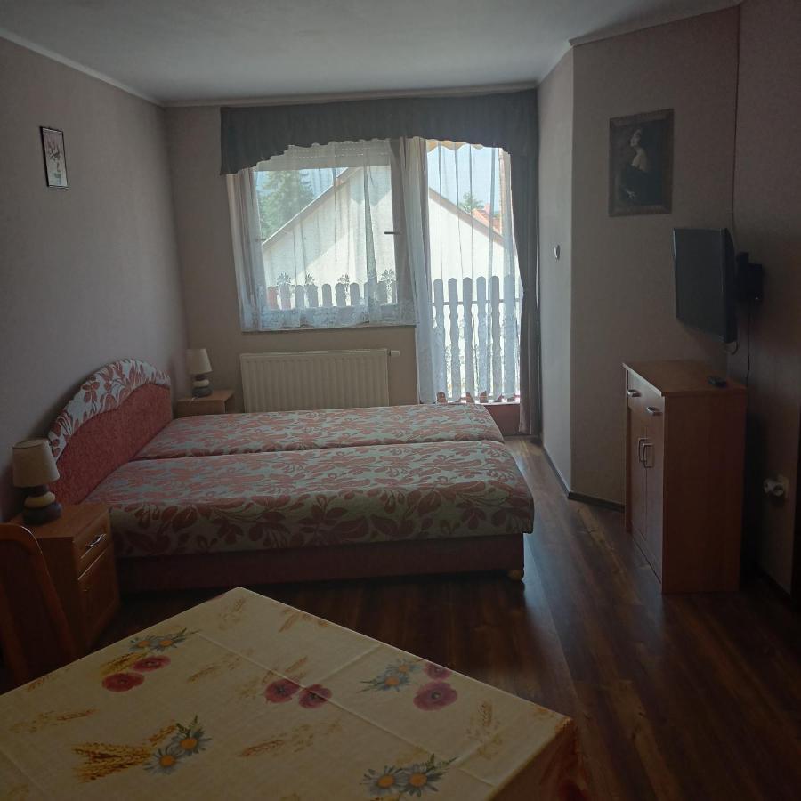 Bük Livia Apartman מראה חיצוני תמונה